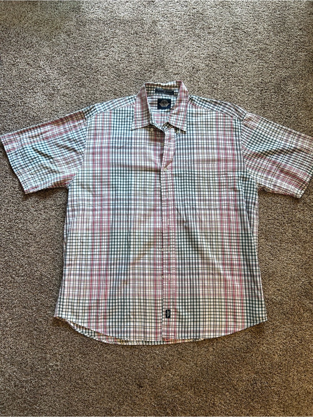 Dockers Men's Short-Sleeve Plaid Button-Down Shirt - Red & White